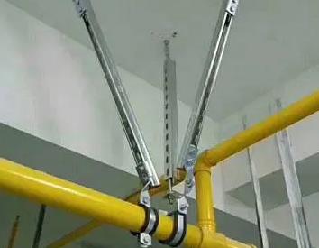 闸阀支撑架的质量要求。价格决定了聂荣抗震支撑框架的质量。